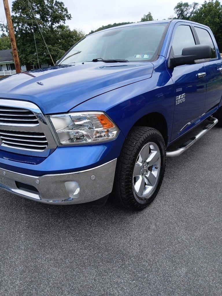 RAM 1500 SLT Crew Cab SWB 4WD 2018