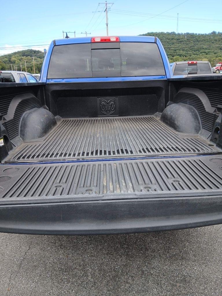 RAM 1500 SLT Crew Cab SWB 4WD 2018