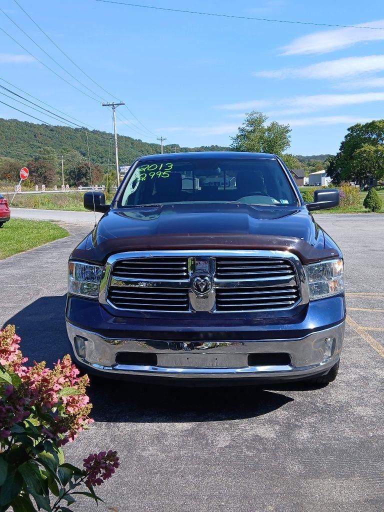 RAM 1500 SLT Quad Cab 4WD 2013