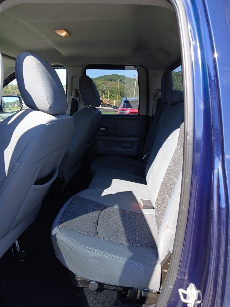 RAM 1500 SLT Quad Cab 4WD 2013