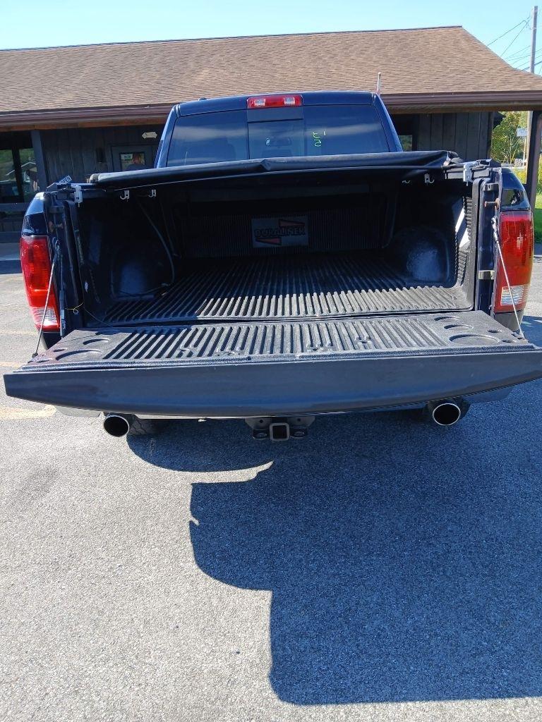 RAM 1500 SLT Quad Cab 4WD 2013
