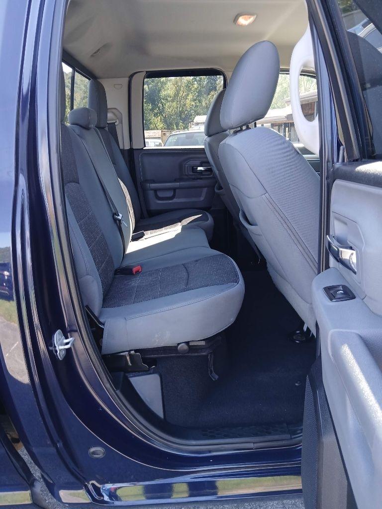 RAM 1500 SLT Quad Cab 4WD 2013