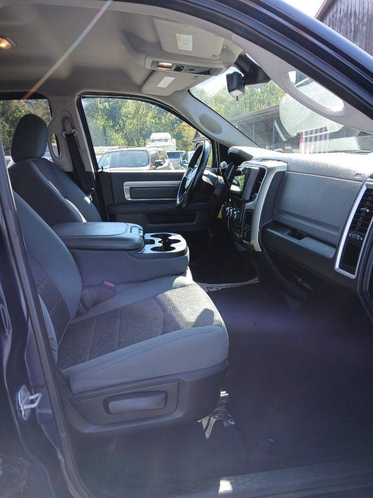 RAM 1500 SLT Quad Cab 4WD 2013