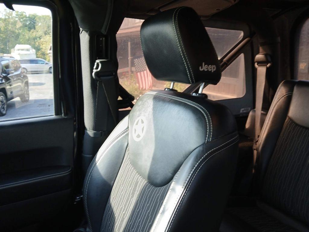 Jeep Wrangler Sport 4WD 2015