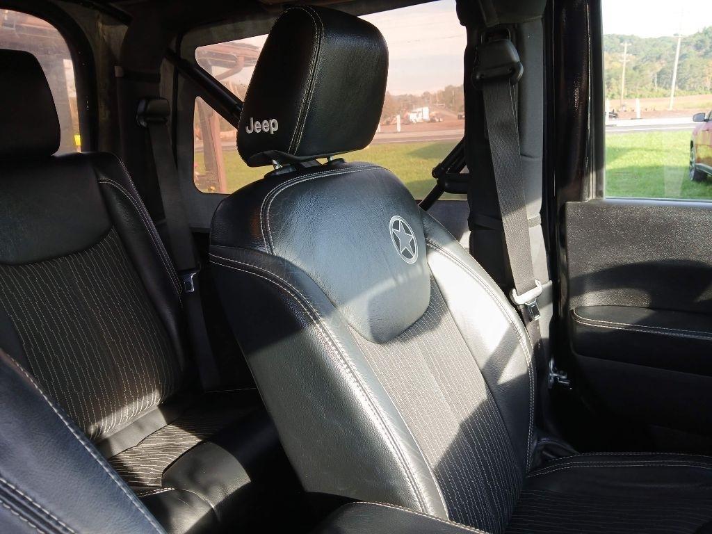 Jeep Wrangler Sport 4WD 2015