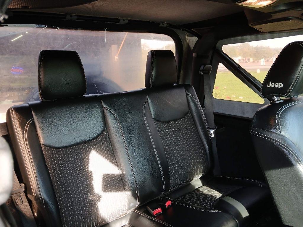 Jeep Wrangler Sport 4WD 2015
