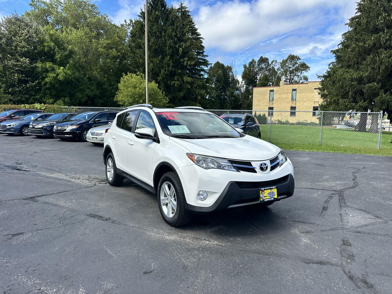 White 2014 Toyota RAV4 SUV / Crossover All-Wheel Drive 6-Speed Automatic