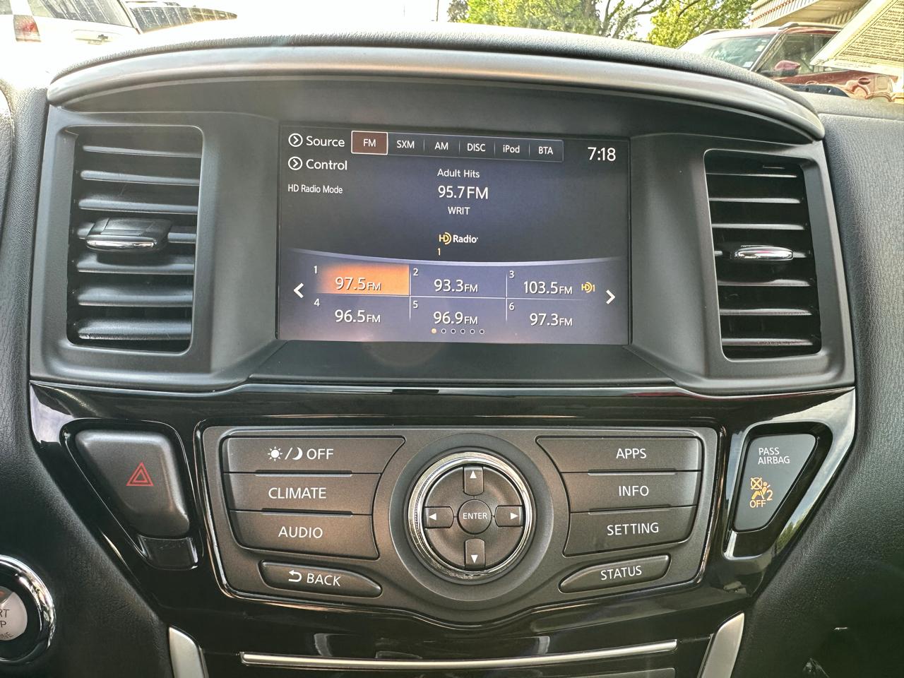 Nissan Pathfinder Platinum 4WD 2018