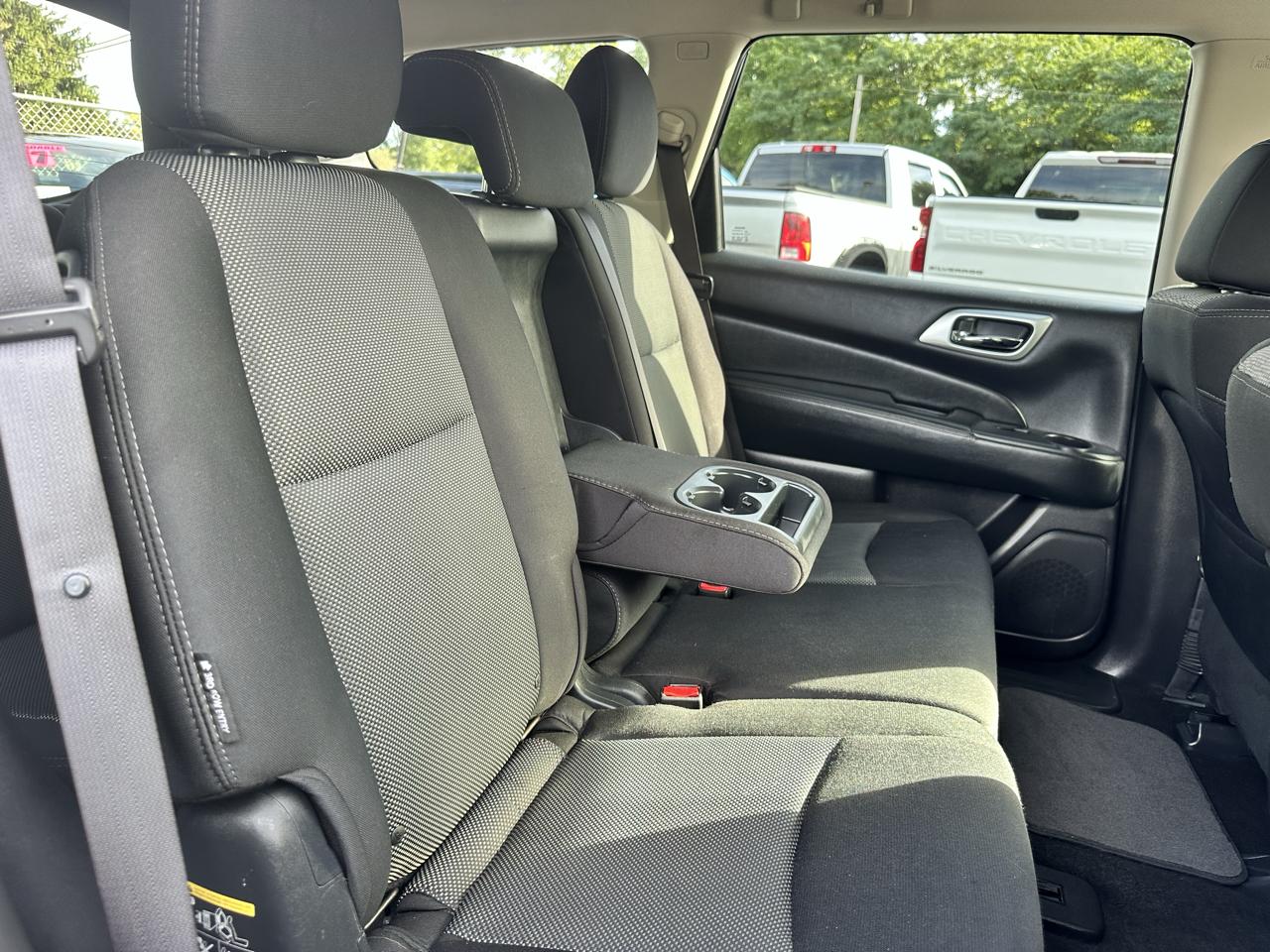 Nissan Pathfinder Platinum 4WD 2018