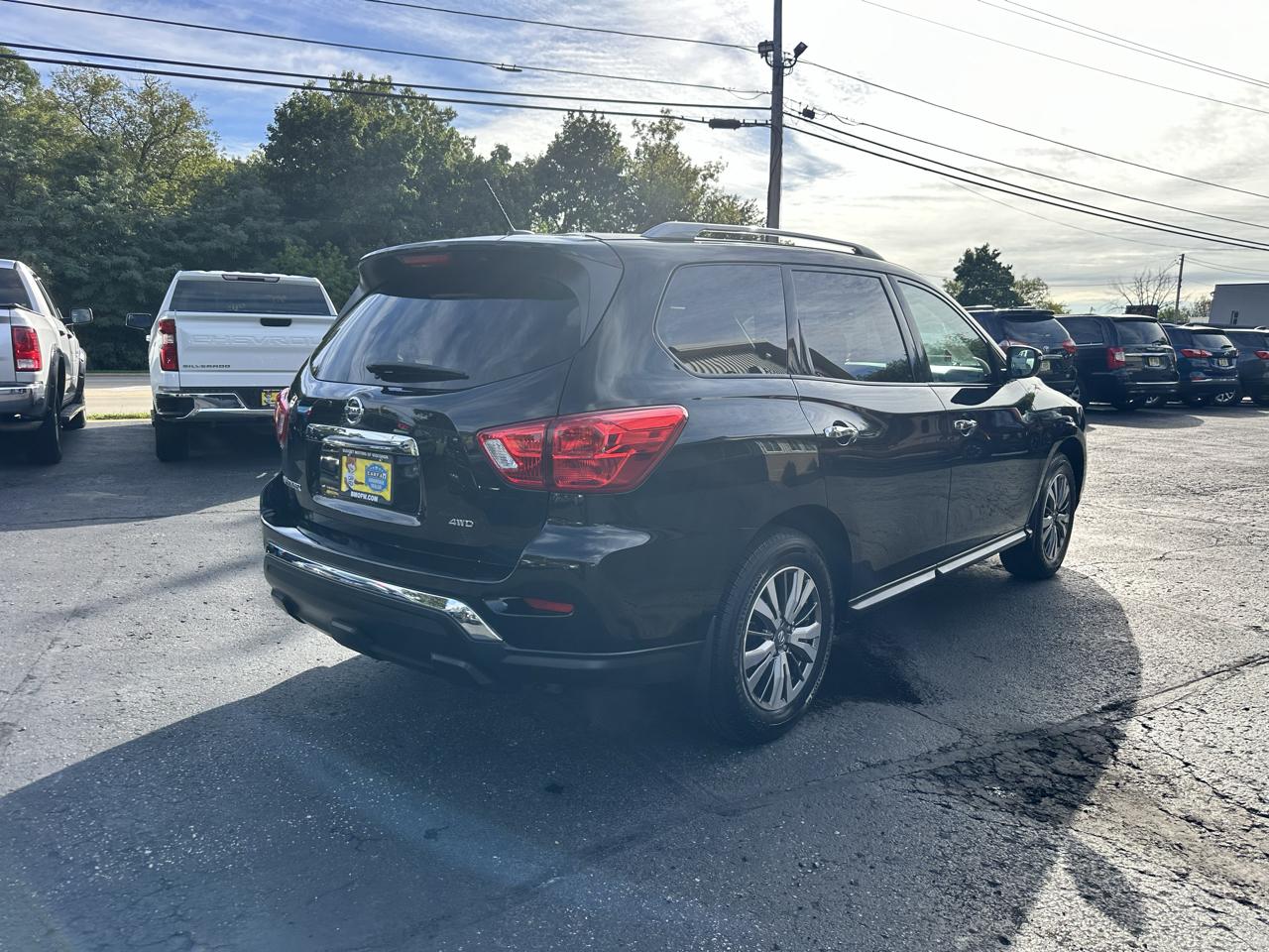 Nissan Pathfinder Platinum 4WD 2018