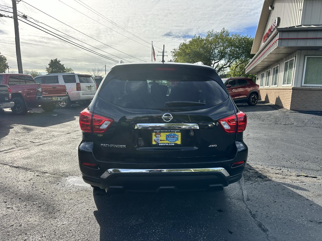 Nissan Pathfinder Platinum 4WD 2018