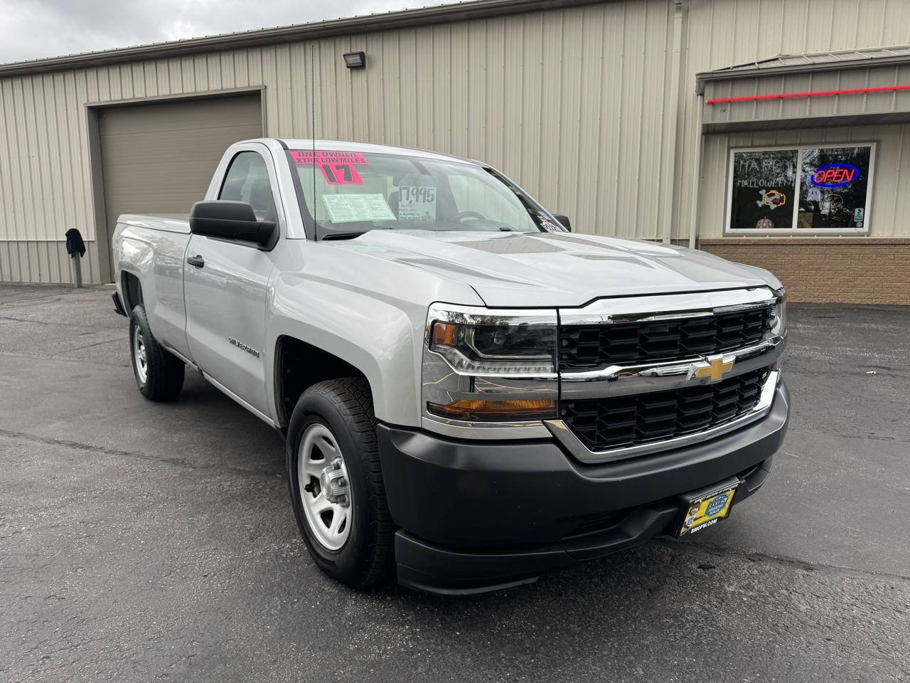 Chevrolet SILVERADO Base 2017