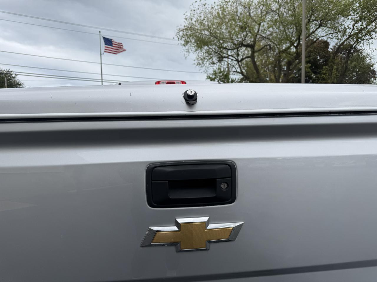 Chevrolet SILVERADO Base 2017