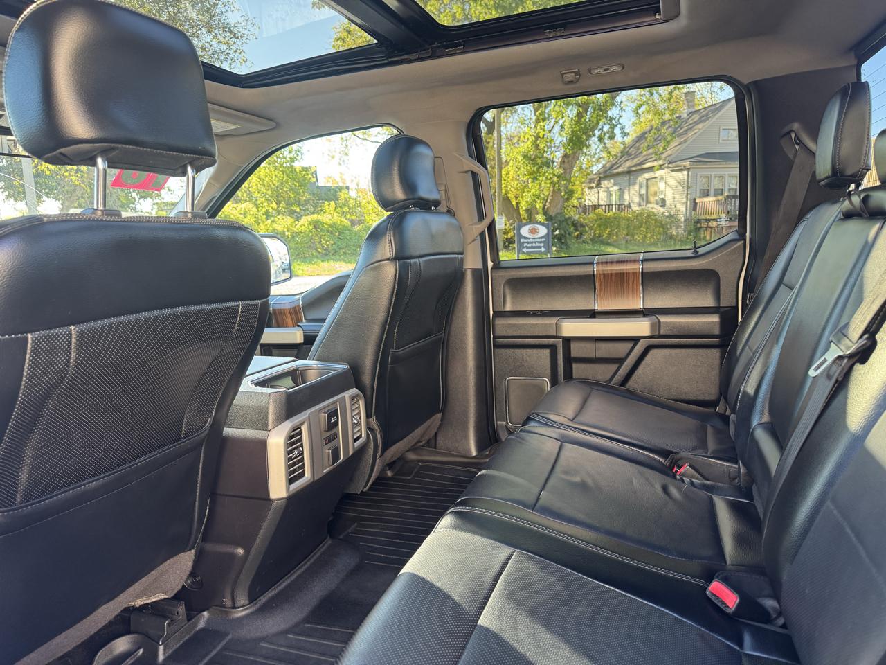 Ford F-150 Lariat 2016