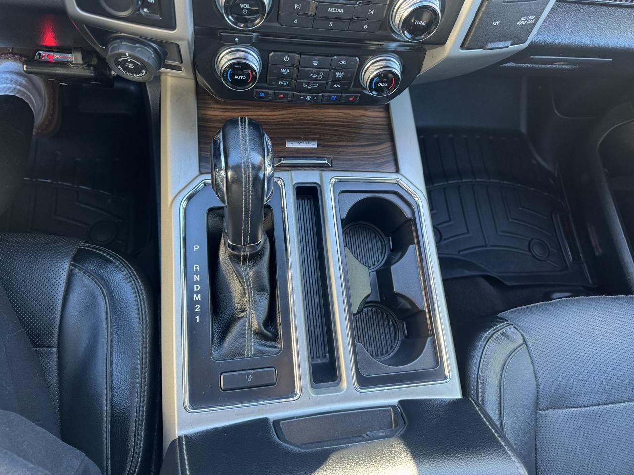 Ford F-150 Lariat 2016