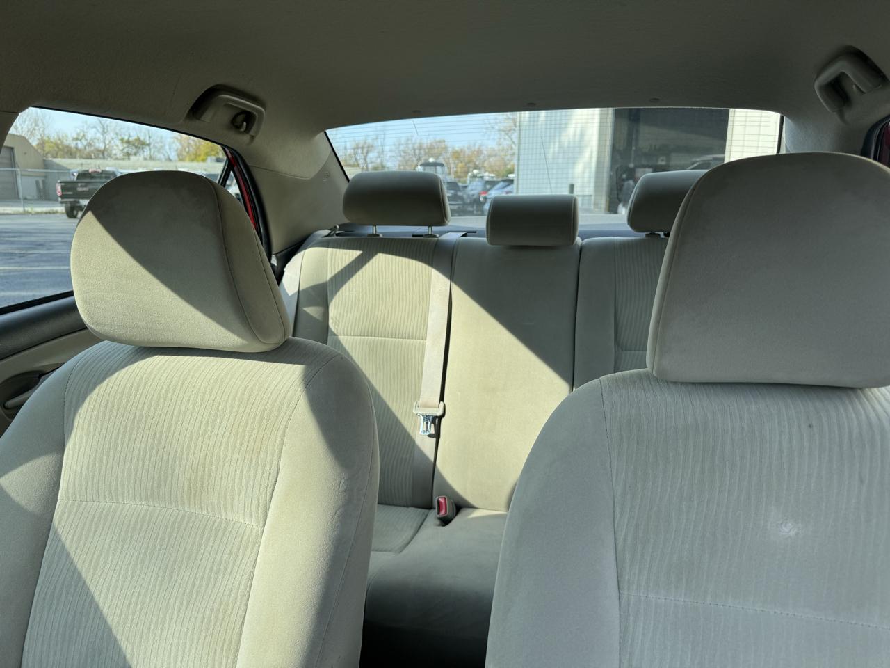 Toyota Corolla LE 2010