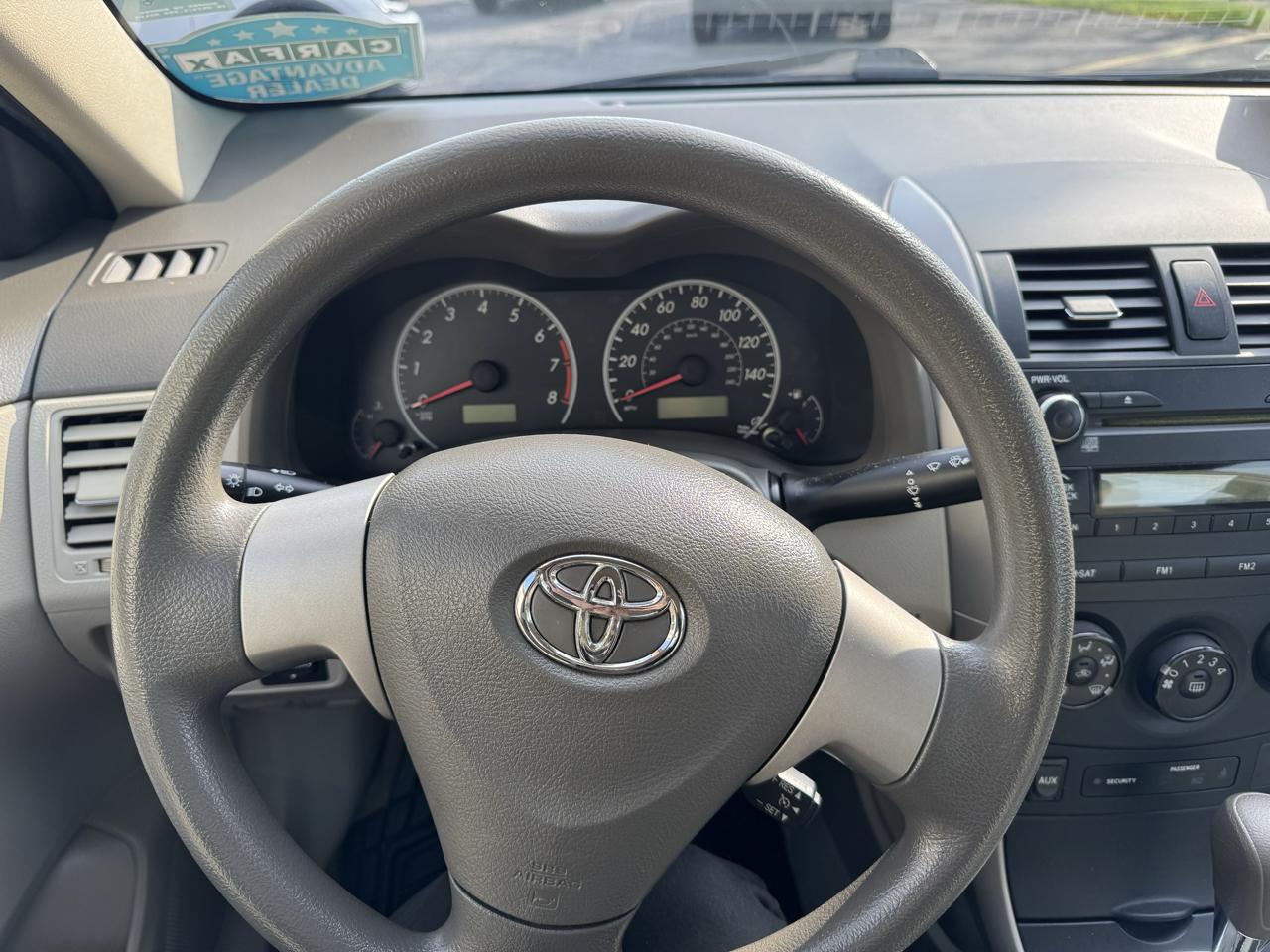 Toyota Corolla LE 2010