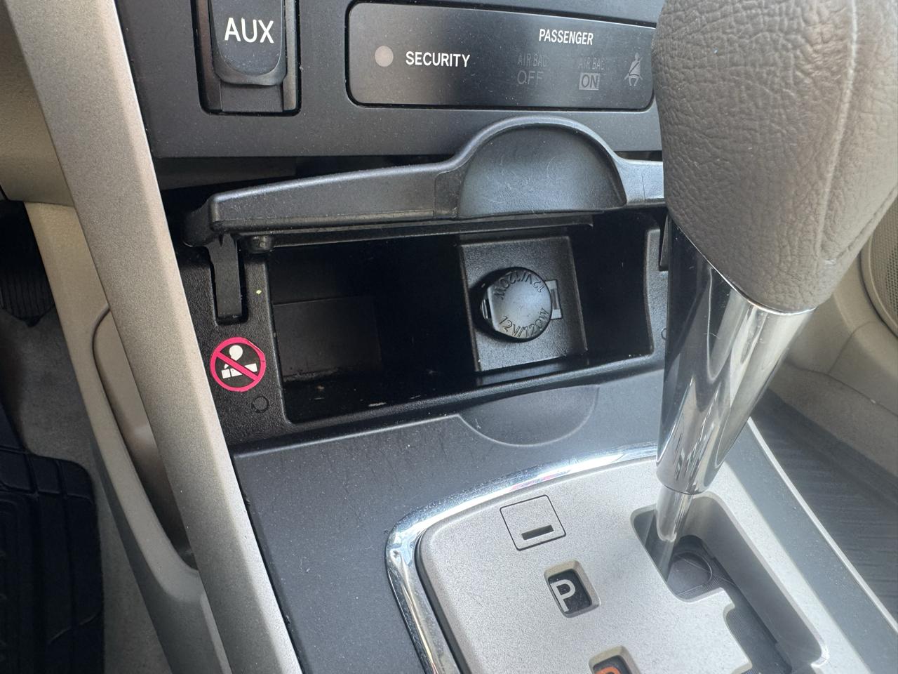 Toyota Corolla LE 2010