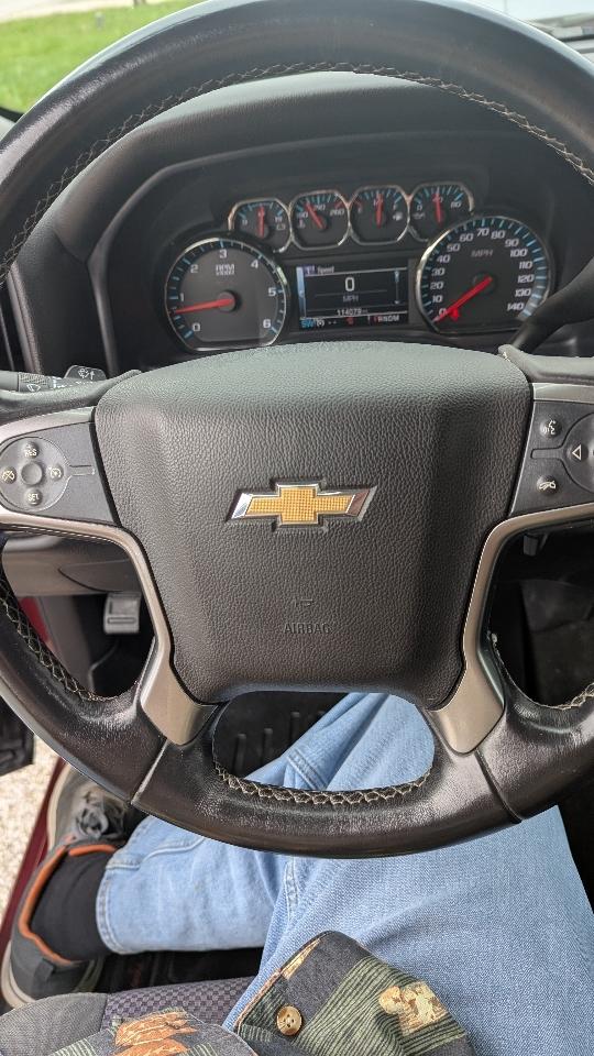 Chevrolet Silverado 1500 LT Crew Cab Long Box 4WD 2015