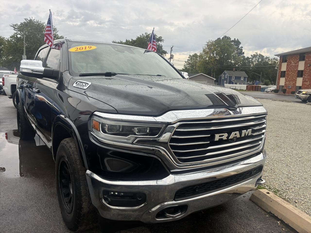 2019 RAM 1500 Longhorn 4x2 Crew Cab 5'7" Box