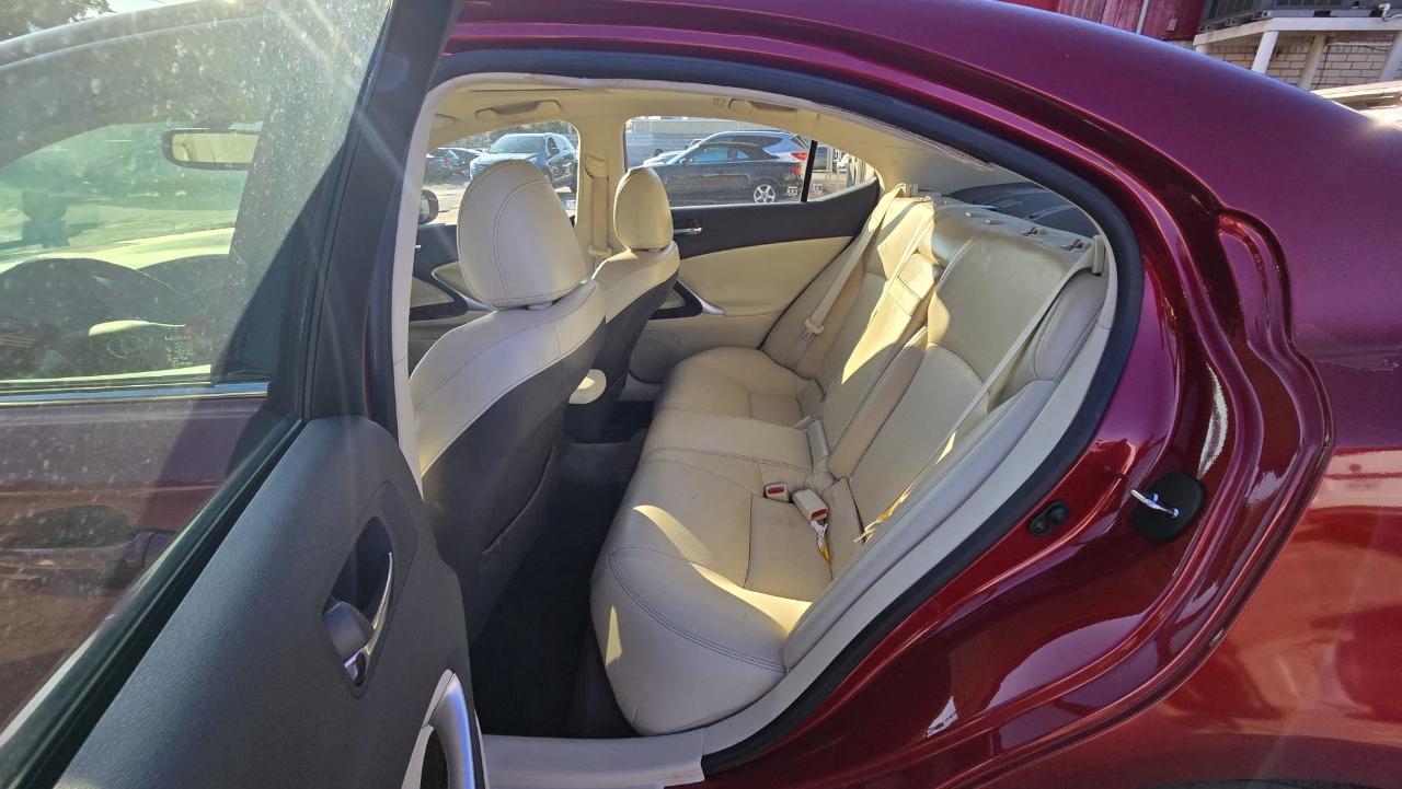 Lexus IS IS 250 AWD 2012