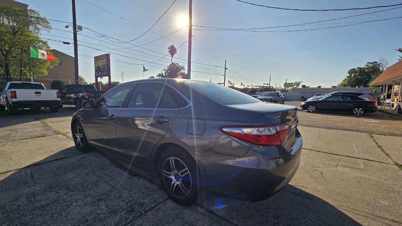 Toyota Camry LE 2015
