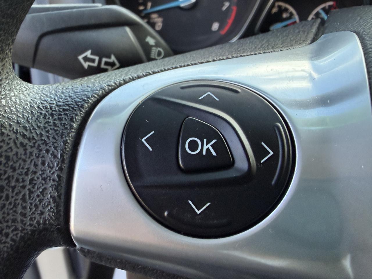 Ford Focus SE Sedan 2014