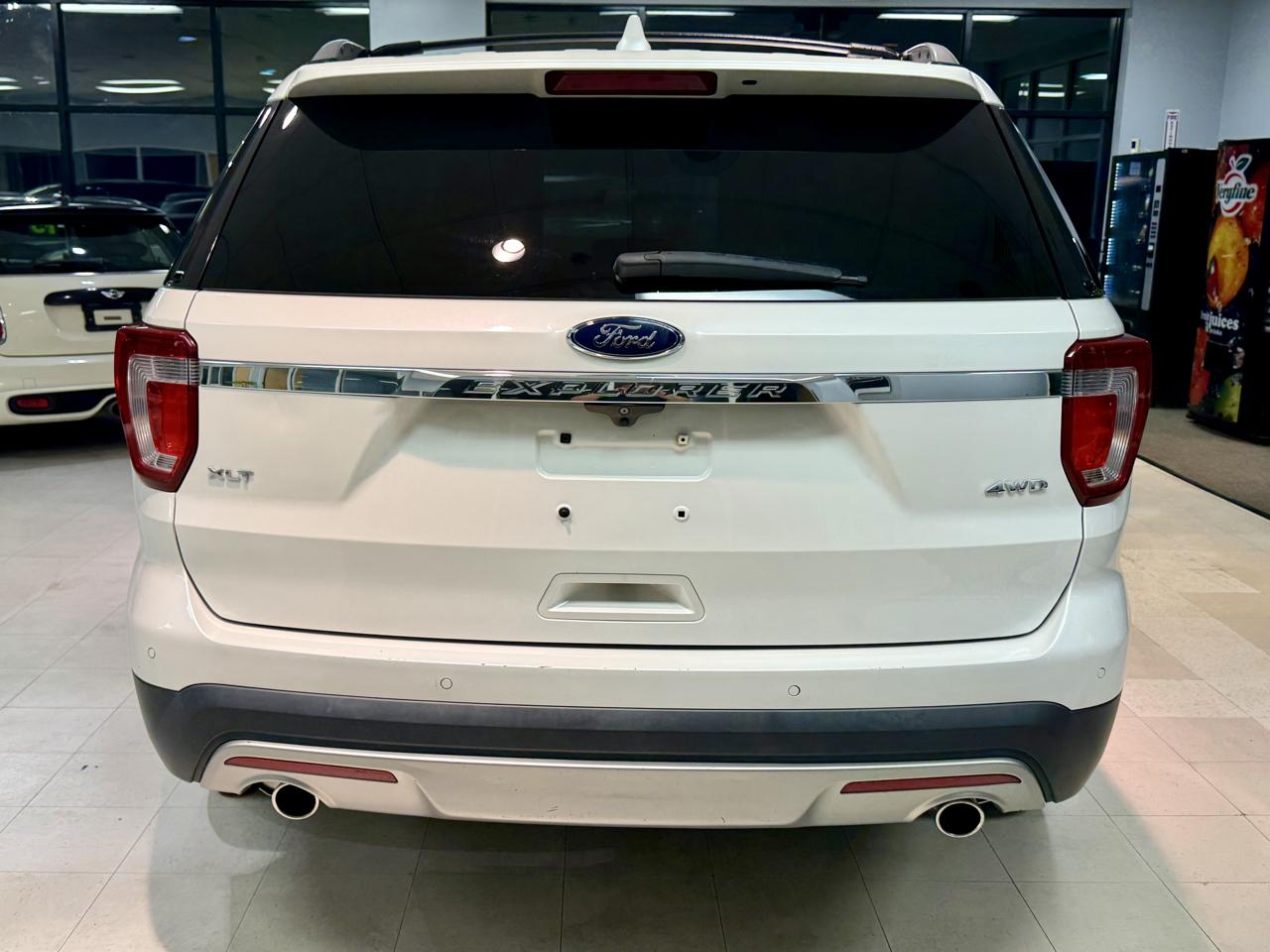Ford Explorer XLT 4WD 2017
