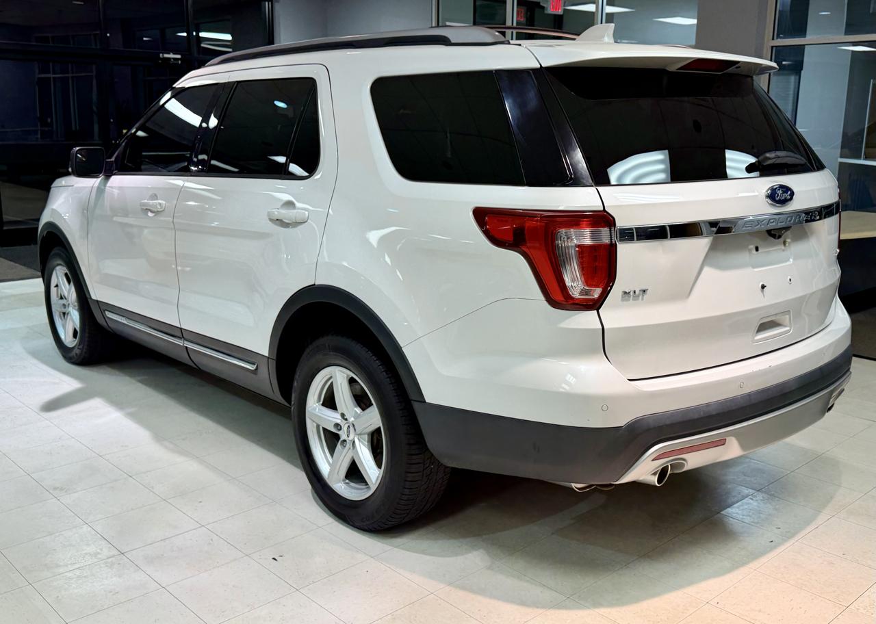 Ford Explorer XLT 4WD 2017