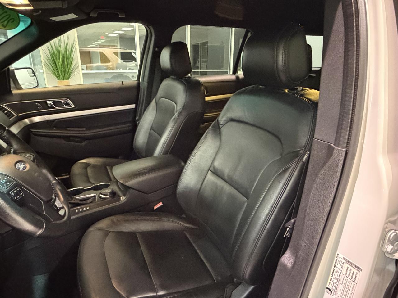 Ford Explorer XLT 4WD 2017