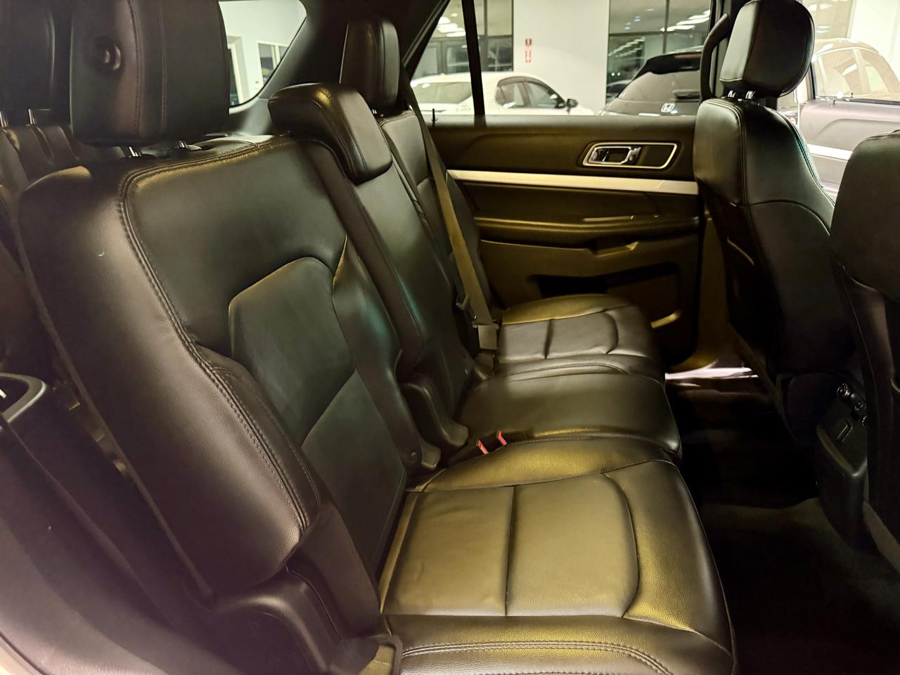 Ford Explorer XLT 4WD 2017