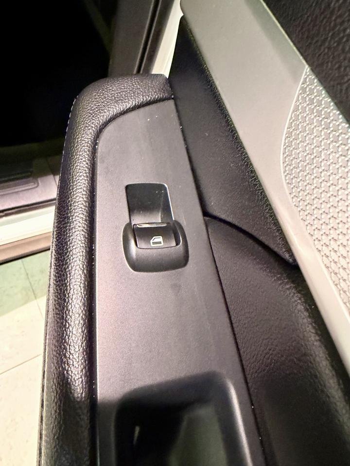 Ford Explorer XLT 4WD 2017