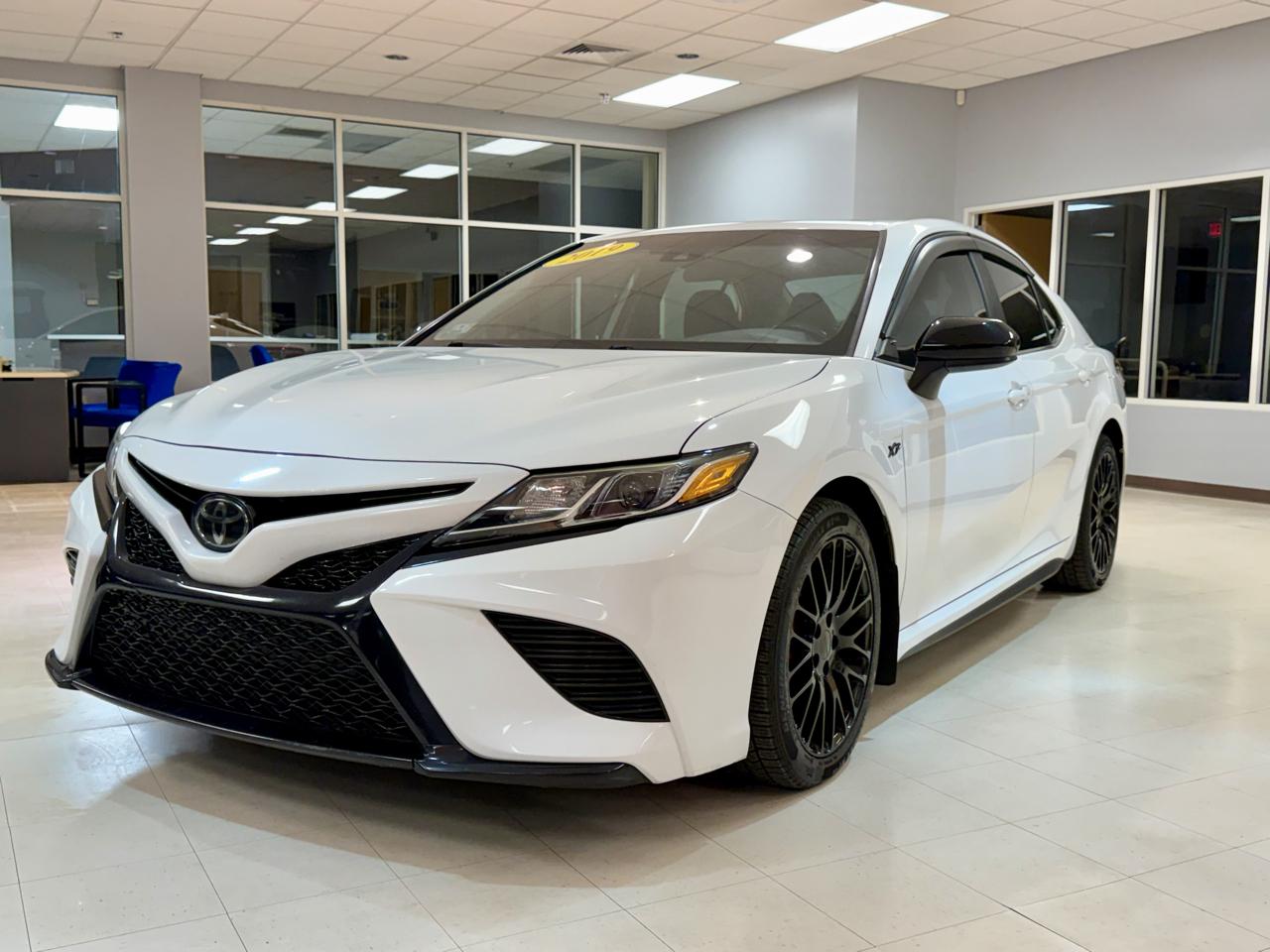 Toyota Camry L 2019