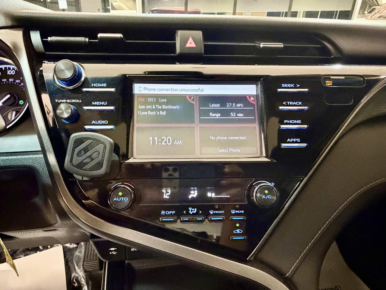Toyota Camry L 2019