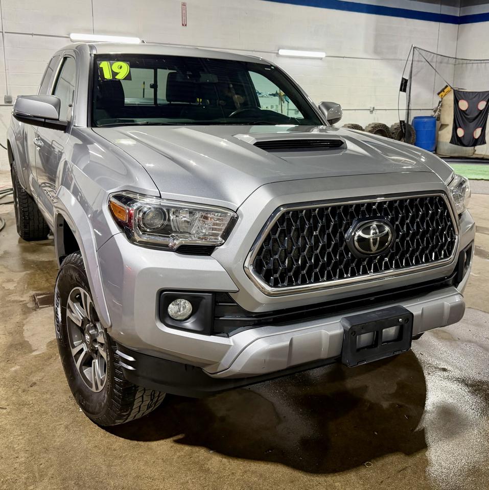 Toyota Tacoma 4WD Access Cab V6 AT TRD Sport (Natl) 2019