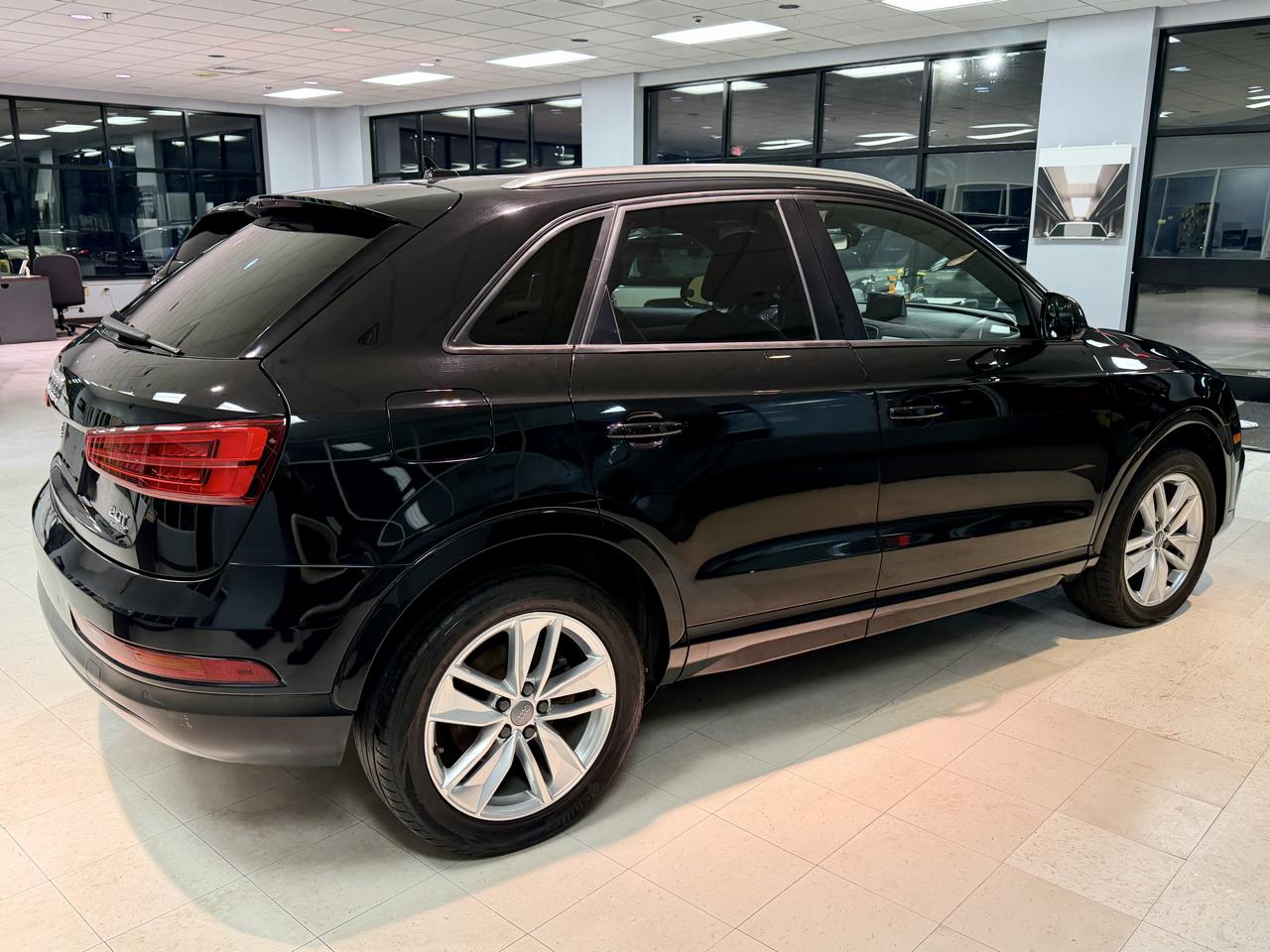 Audi Q3 Premium quattro 2017