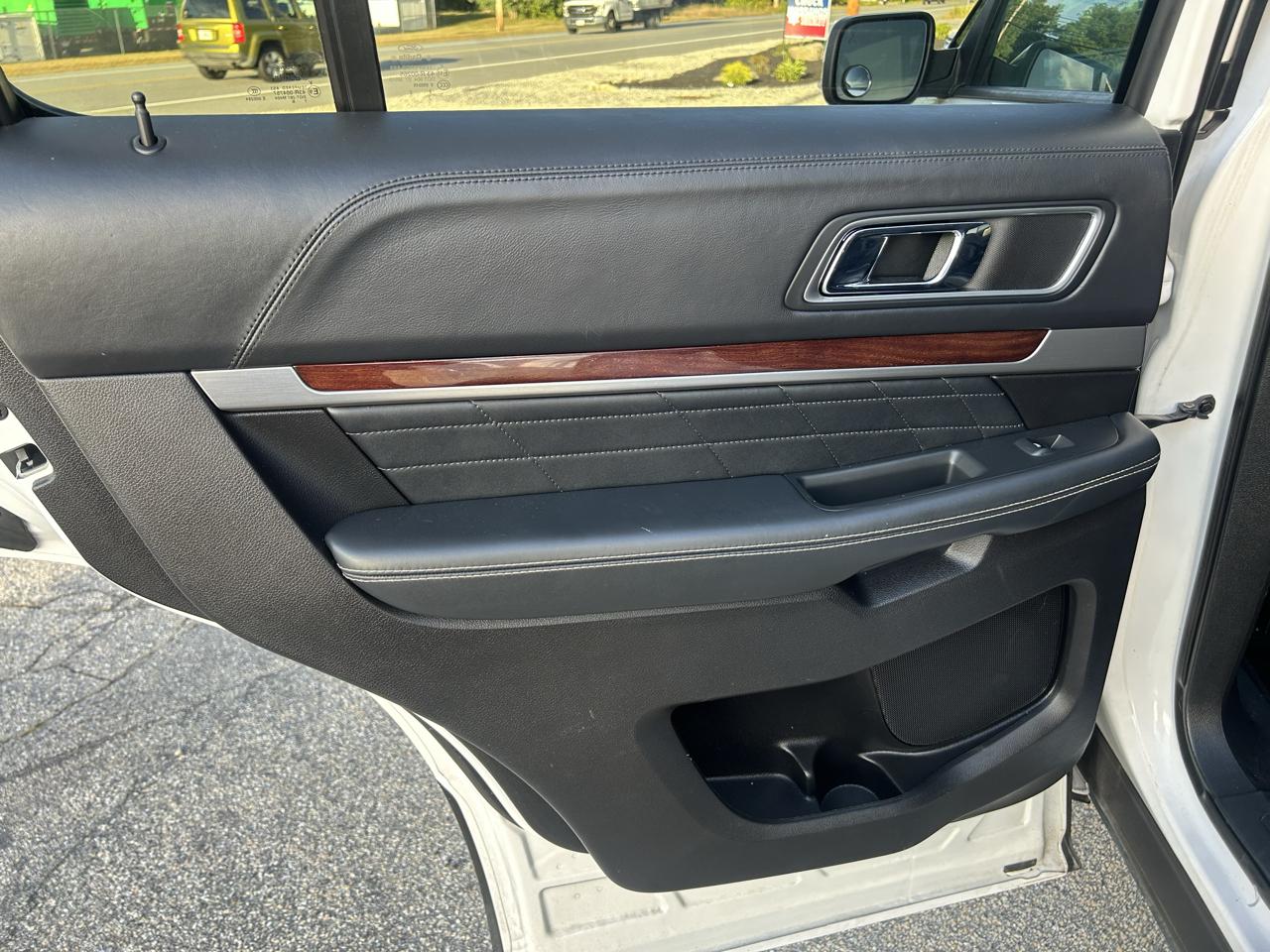 Ford Explorer Platinum AWD 2017