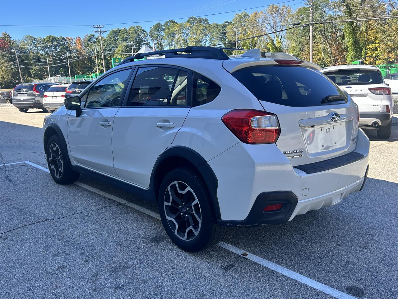 Subaru Crosstrek 2.0i Limited PZEV CVT 2016