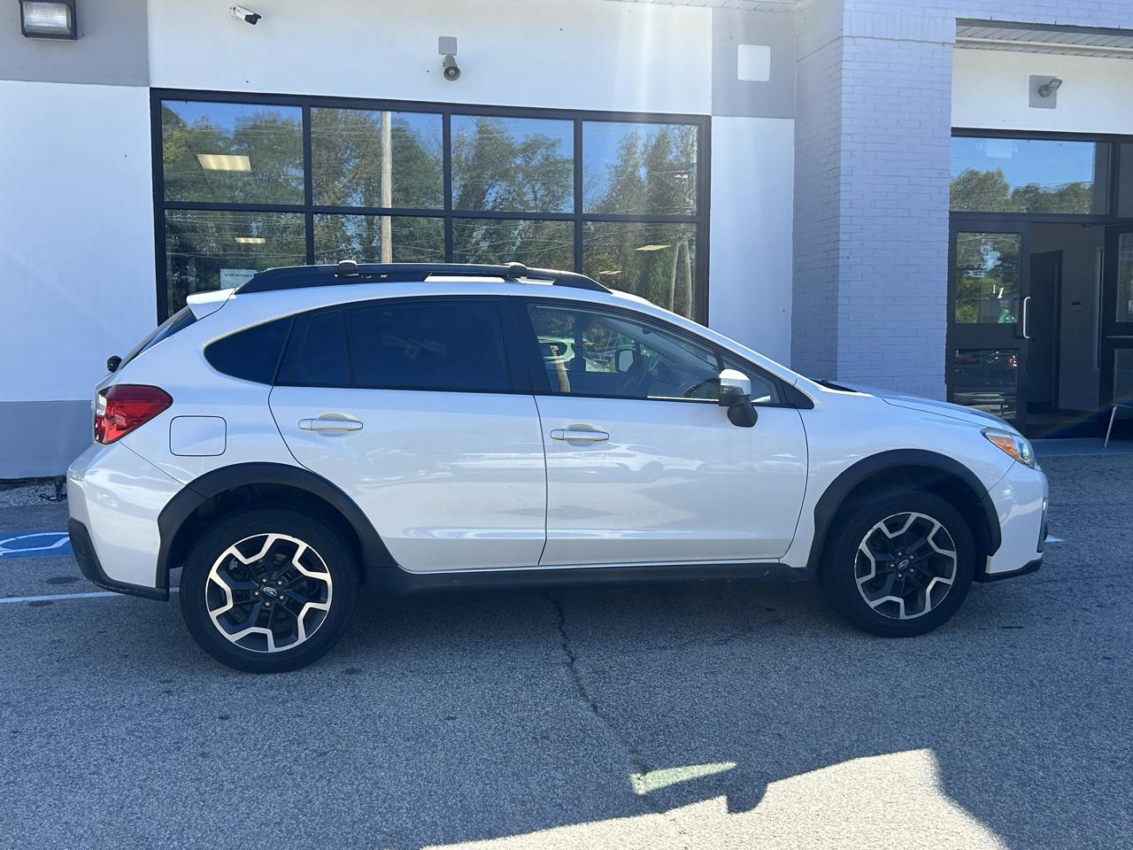 Subaru Crosstrek 2.0i Limited PZEV CVT 2016