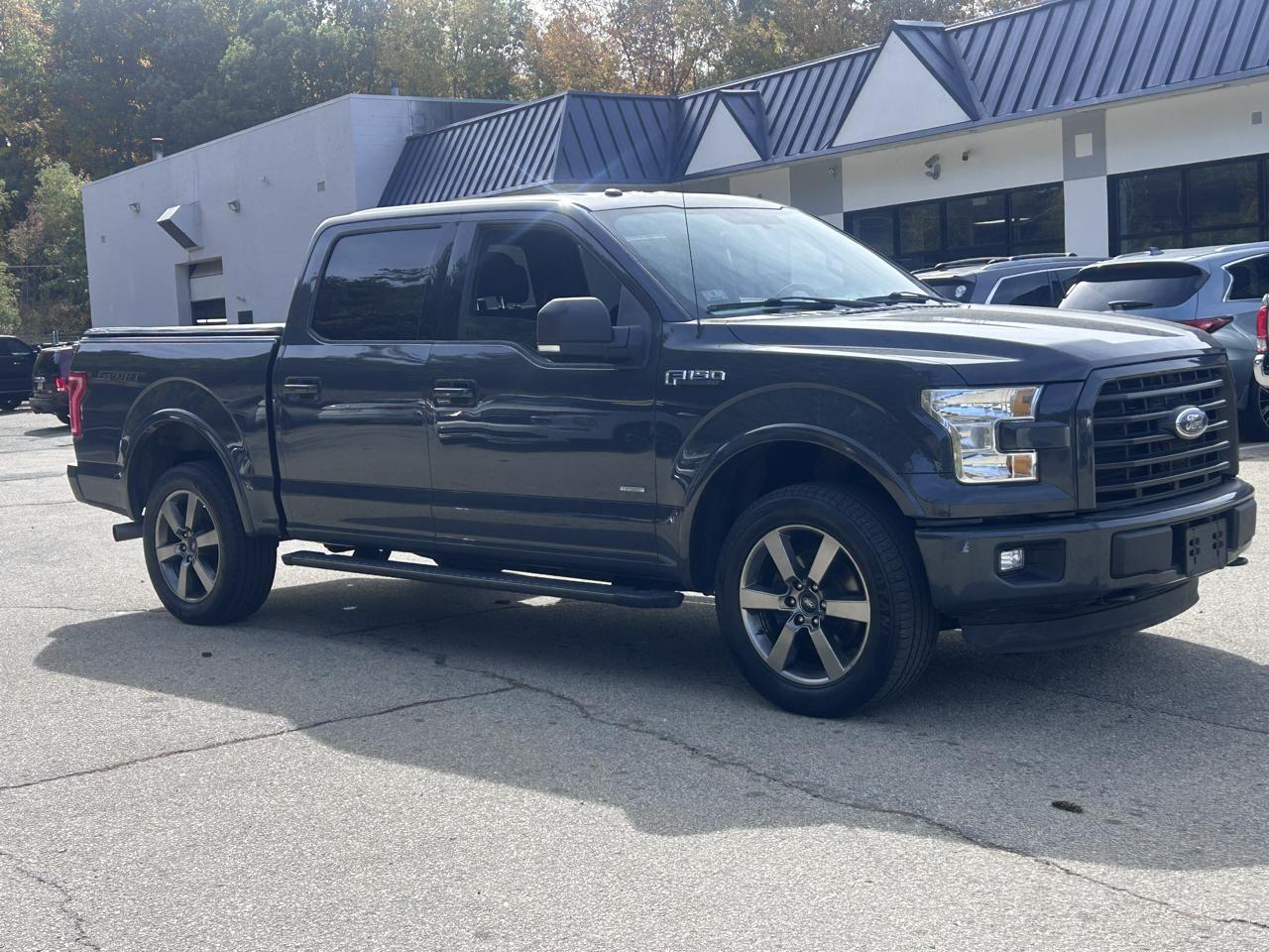 Ford F-150 XL SuperCrew 5.5-ft. Bed 4WD 2016