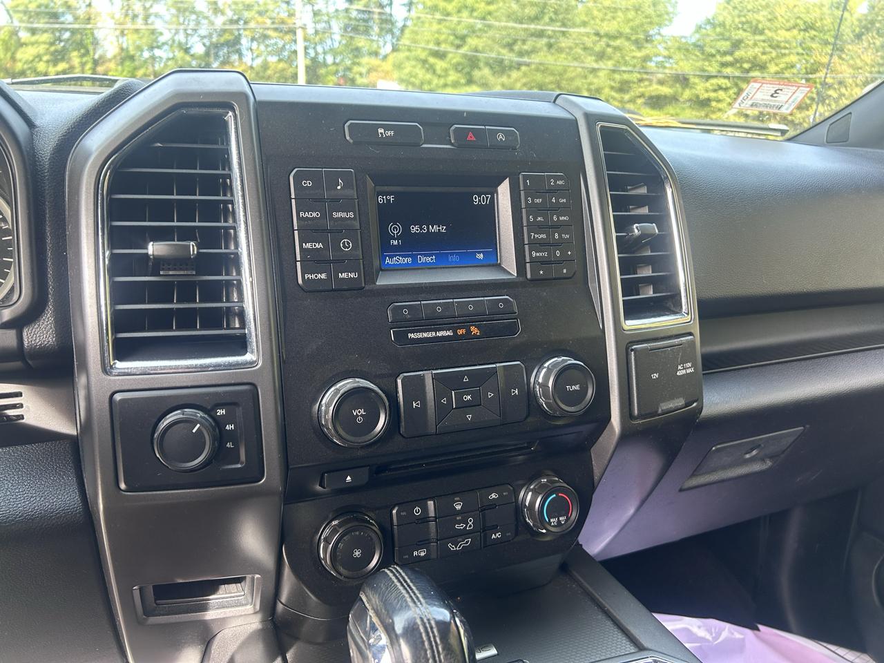 Ford F-150 XL SuperCrew 5.5-ft. Bed 4WD 2016