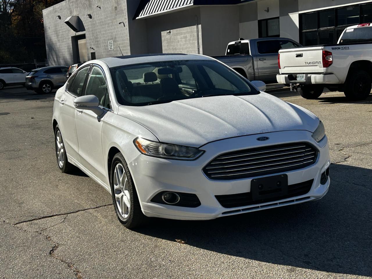 Ford Fusion SE 2013