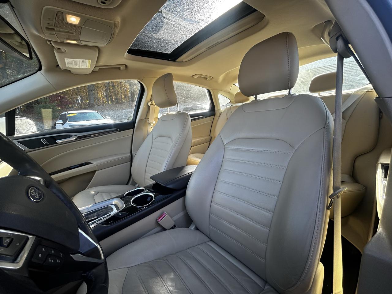 Ford Fusion SE 2013