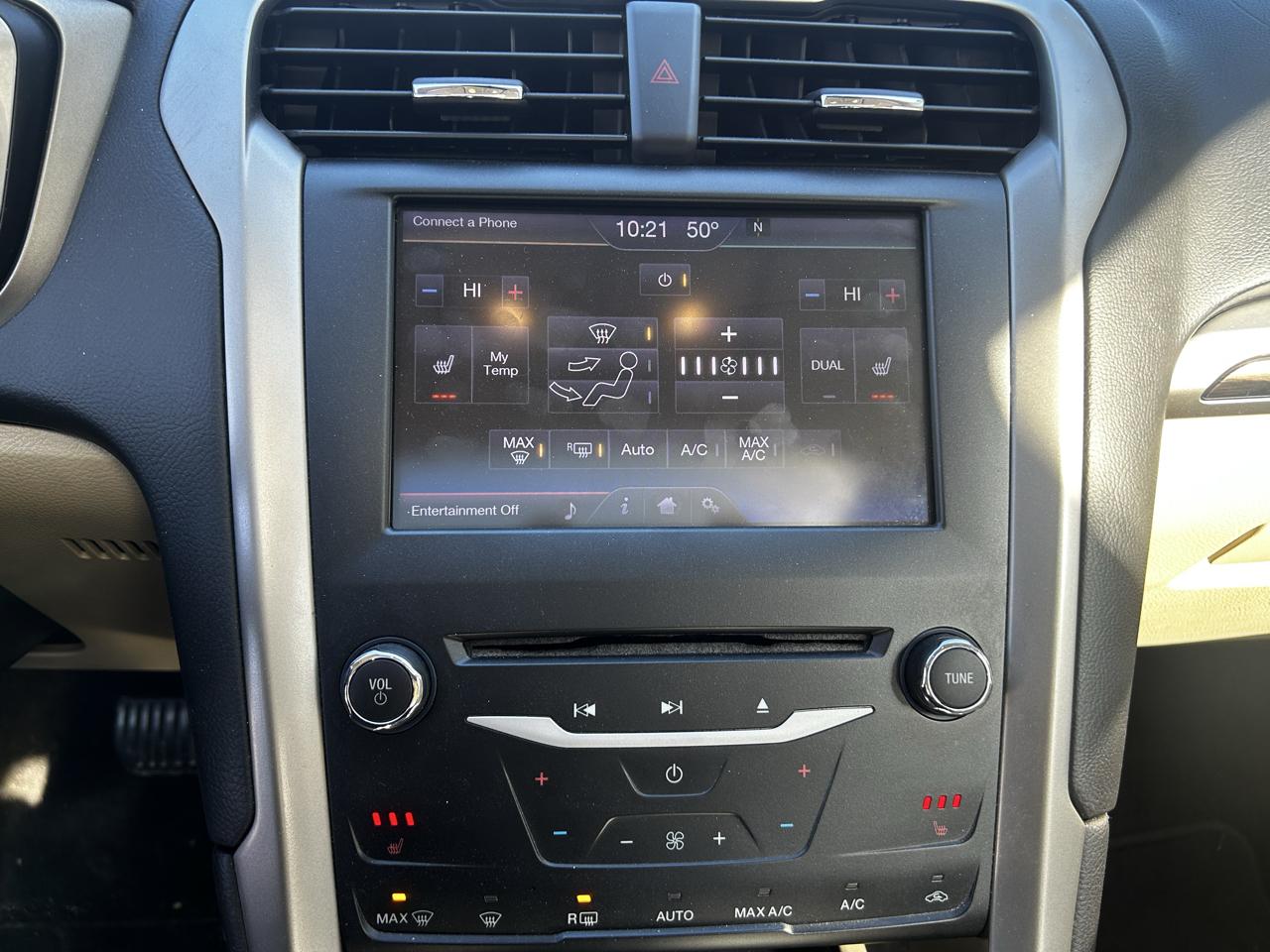 Ford Fusion SE 2013