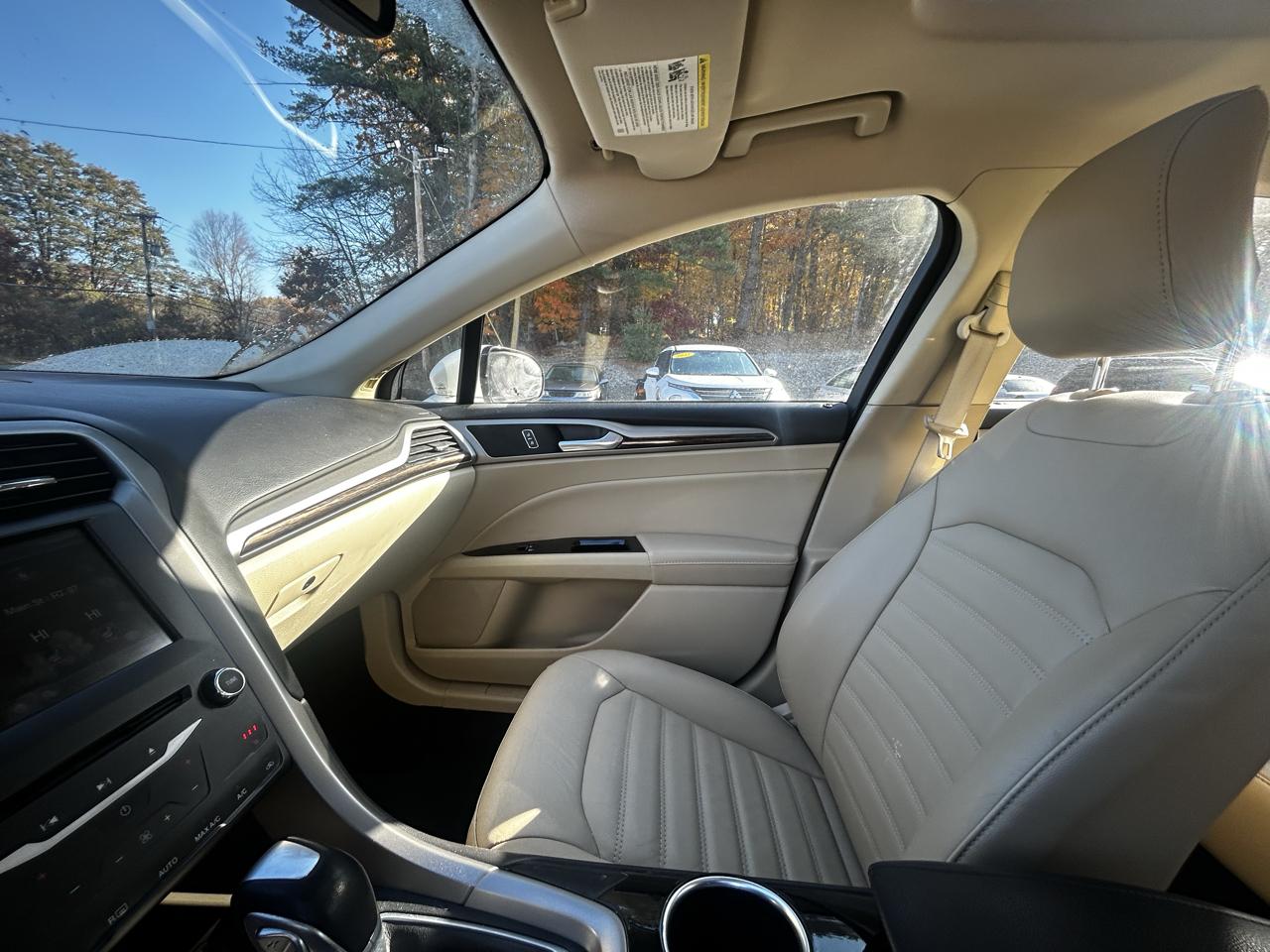 Ford Fusion SE 2013