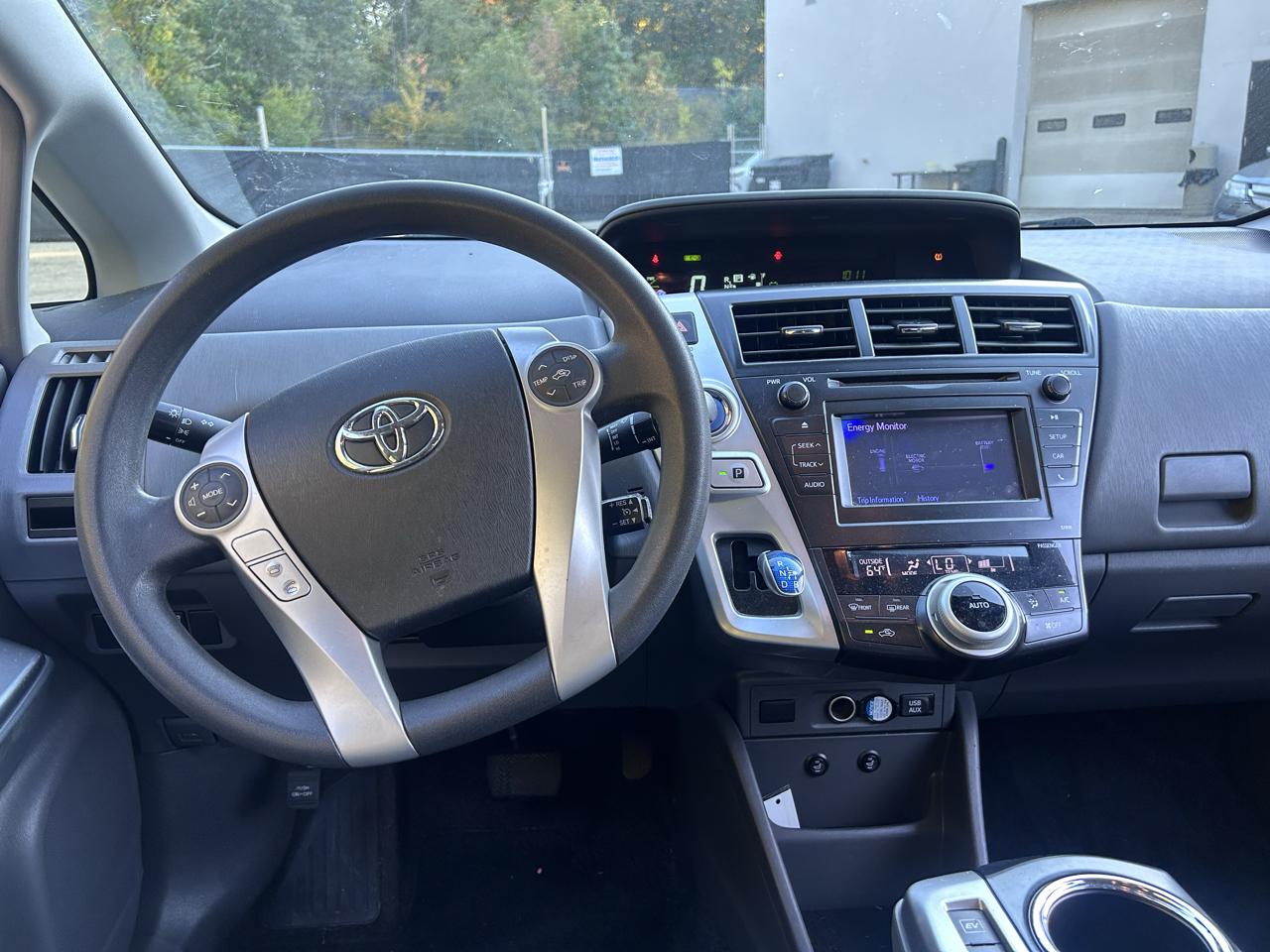 Toyota Prius V Two 2013