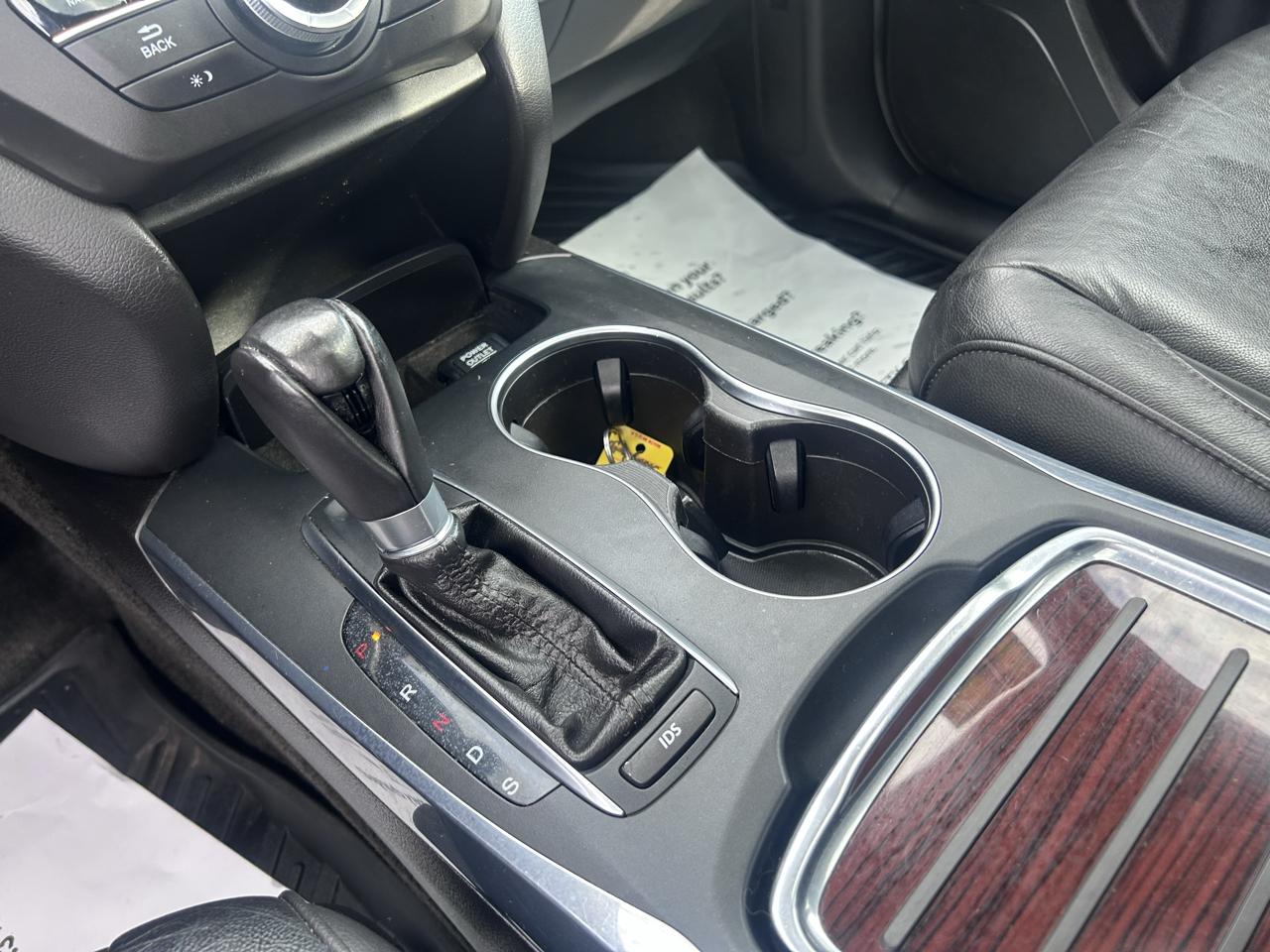 Acura MDX SH-AWD 6-Spd AT w/Tech Package 2015