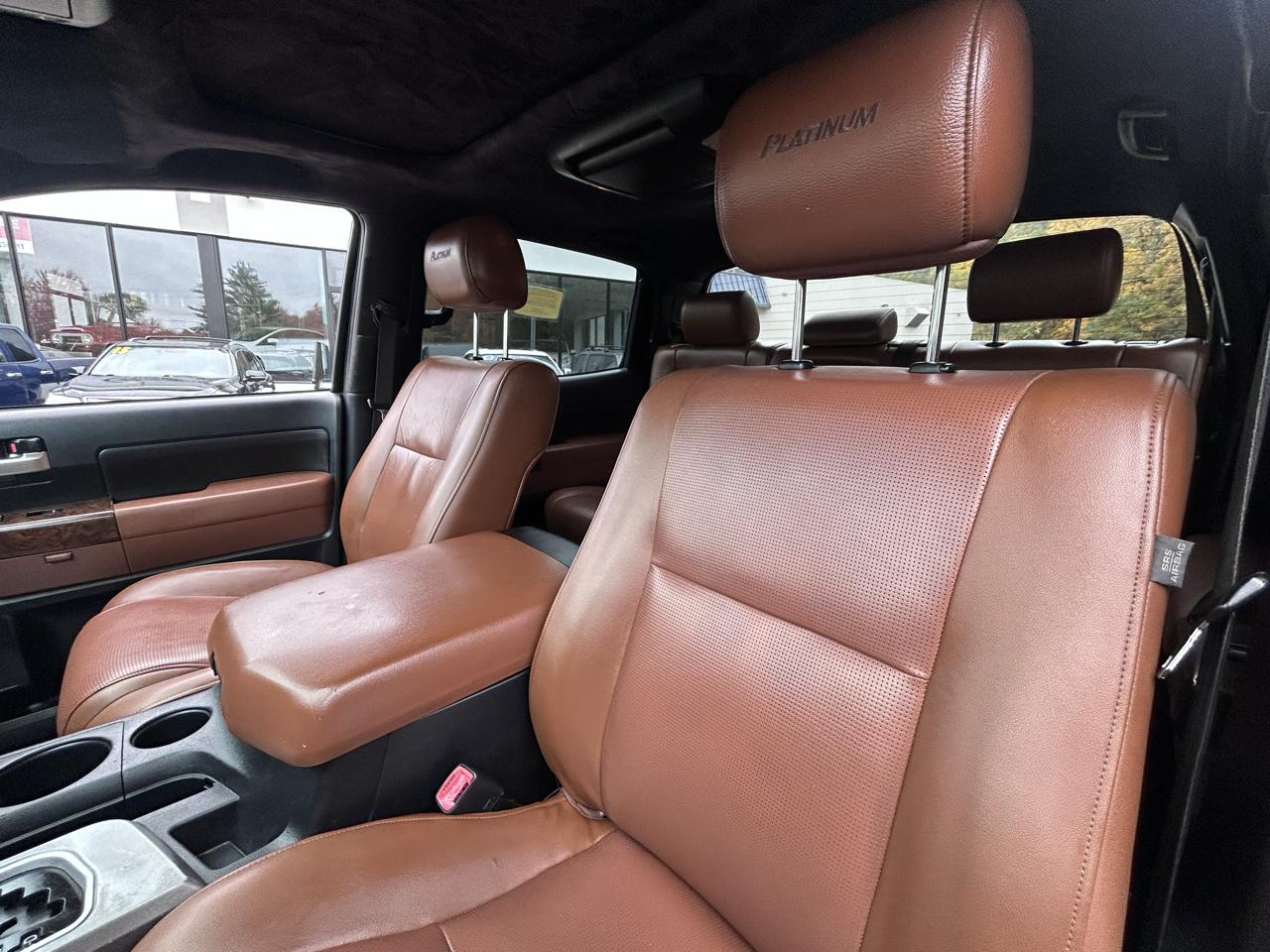 Toyota Tundra Limited 5.7L CrewMax 4WD 2010
