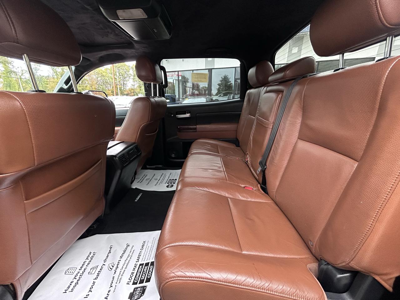 Toyota Tundra Limited 5.7L CrewMax 4WD 2010
