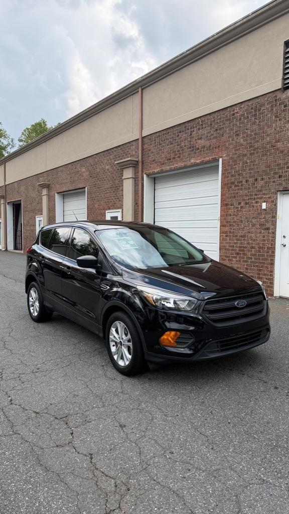 Ford Escape S FWD 2019